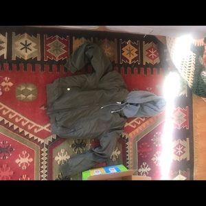 Green cropped bomber jacket with hoodie